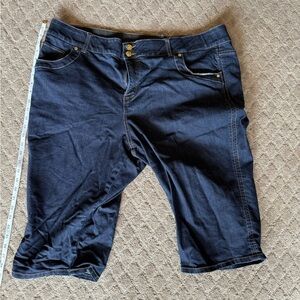 Lane Bryant Blue Jean Bermuda Shorts Knee-Length Denim NWOT